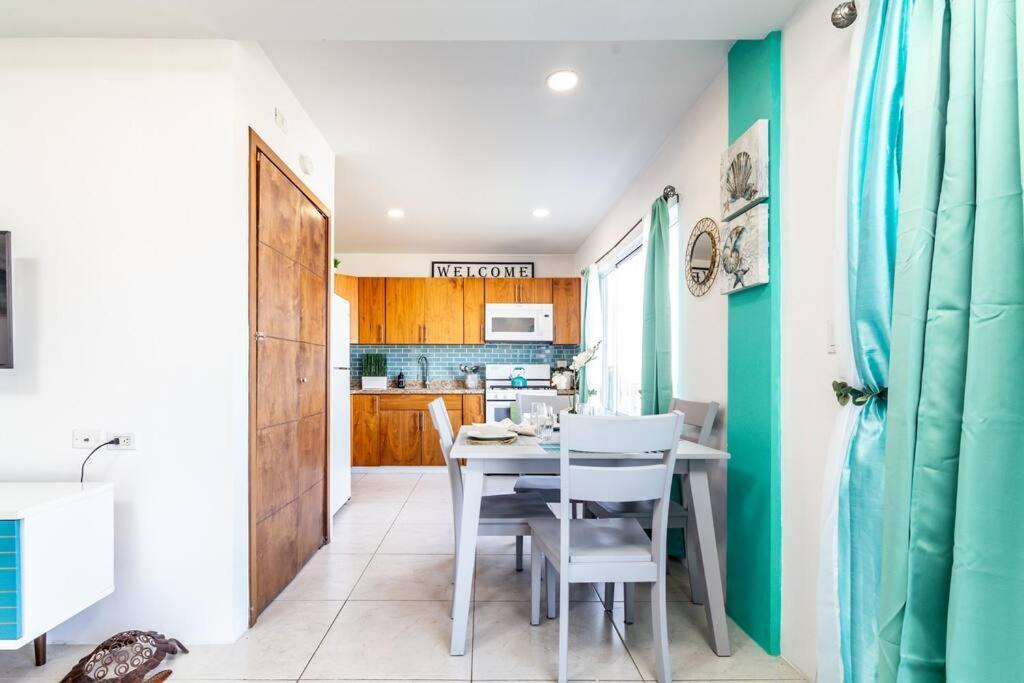 Bright Chick Condo 19 Gardenhaus Tijuana Luaran gambar